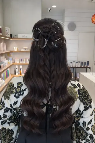 ヘアアレンジ Miwa🦋渋谷/ 透明感カラー/セットのヘアスタイル