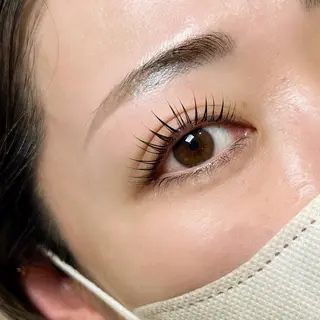 マツエク・マツパ ADDICT表参道店所属・ADDICT表参道店 アディクトのマツエク・マツパデザイン