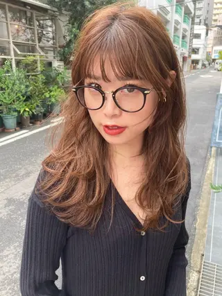 セミロング カラー 畑中康志 美髪矯正/ハイトーンのヘアスタイル