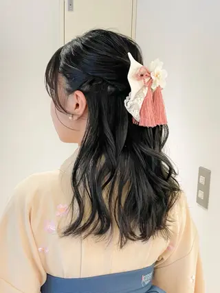ロング ヘアアレンジ ダブルカラー,透け カラーHINARIのヘアスタイル