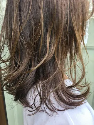セミロング かわい りなのヘアスタイル