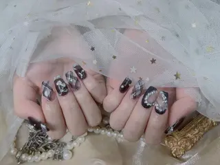 ネイル VIVIAN リサのネイルデザイン