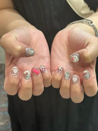 ショート 0203ムニムサン 💙Honokaのネイルデザイン