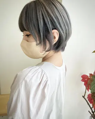 ショート カラー テトネ タカシのヘアスタイル