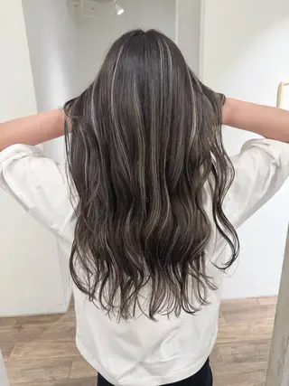 ロング カラー ハイライト⭐️上野 高広のヘアスタイル