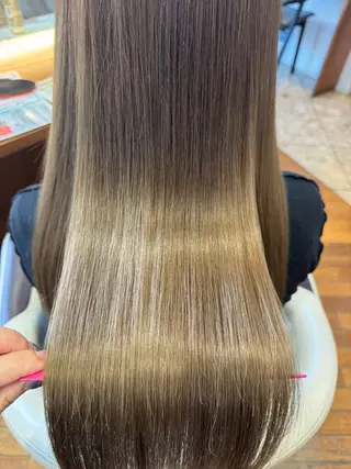 ロング 小平 琳のヘアスタイル