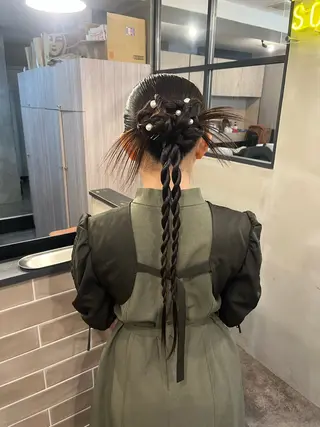 ヘアアレンジ 栗本 陽香/顔周りレ イヤー/透明感カラーのヘアスタイル