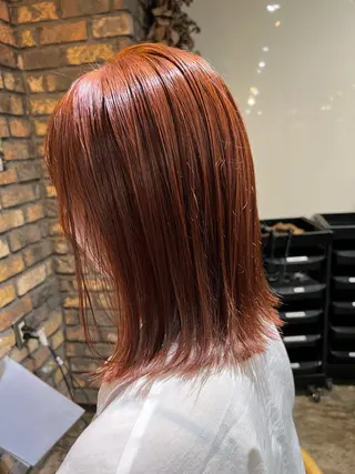 ミディアム カラー ツキノキ ミナのヘアスタイル
