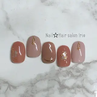 ネイル Hair salon Irie所属・與儀 知佳のネイルデザイン