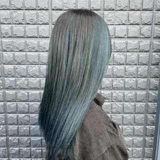 セミロング カラー La vielle 西峠のヘアスタイル
