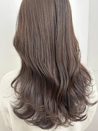 ロング カラー トレンド/顔まわり/ レイヤー/髪質改善のヘアスタイル