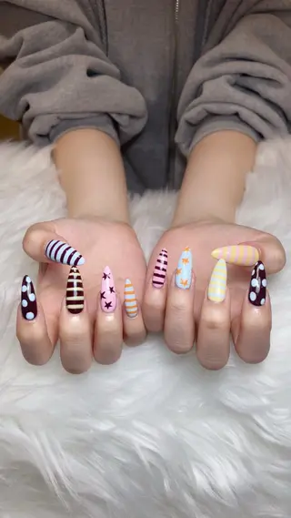 ネイル Rei _Nail 新宿のネイルデザイン