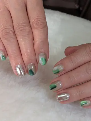 ネイル カラフルツメコ 伊藤のネイルデザイン