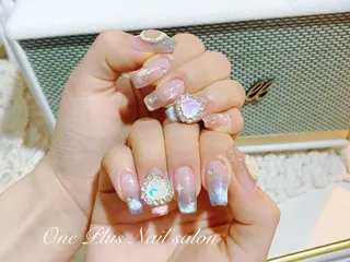 ロング ネイル One Plus Nail Salonのネイルデザイン