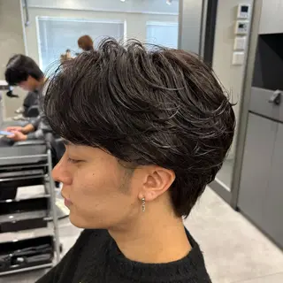 ミディアム パーマ メンズ 🐦‍🔥フェザーパ ーマ🐦‍🔥きるやのヘアスタイル