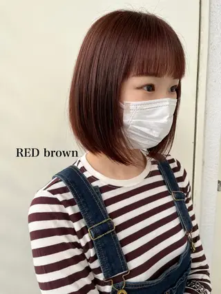 ショート 透明感カラー👑 井上美乃里のヘアスタイル