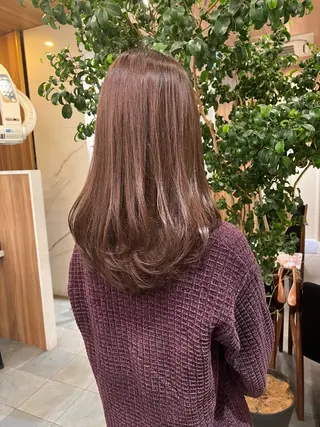 ロング カラー カワハラ ヒナコのヘアスタイル