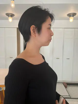 ショート ブリーチカラー🎀 韓国風/寺門美優のヘアスタイル