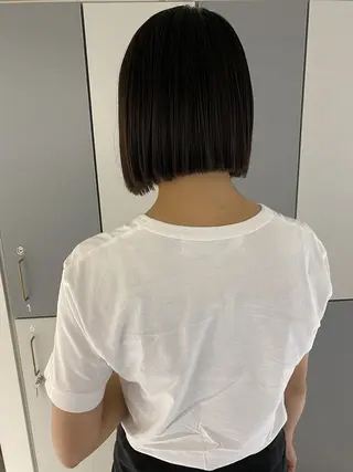 ショート LOVESTOIKE 井上つぐみ/透明感のヘアスタイル