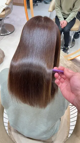セミロング カラー 縮毛矯正✨🫧 レイヤー川村利幸のヘアスタイル