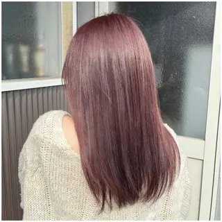 セミロング カラー toitoitoi美容室所属・梅田 花音のヘアスタイル