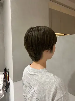 ショート 似合わせレイヤー 🩶アヤラのヘアスタイル