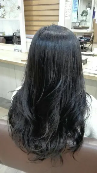 ロング カラー パーマ マツエク・マツパ ネイル ヘアアレンジ MEGUMI megumiのヘアスタイル