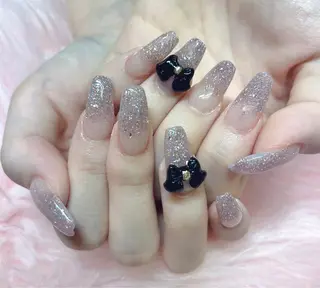 ネイル MoonNail ユリ🌸のネイルデザイン