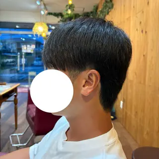 ショート メンズ 足立 千咲のヘアスタイル