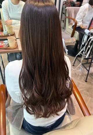 ロング 新宿三丁目 田中美由紀のヘアスタイル