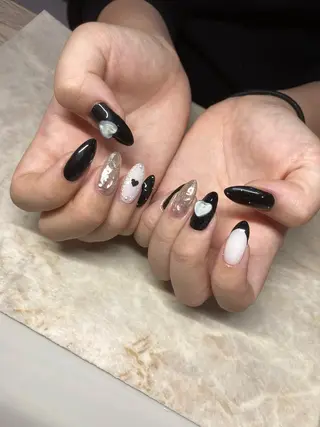 ネイル elu :nail&eyeのネイルデザイン