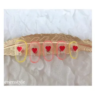 ショート ネイル 👑enen style👑のネイルデザイン