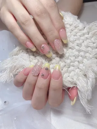 ネイル uu ネイルサロン関内🌼のネイルデザイン