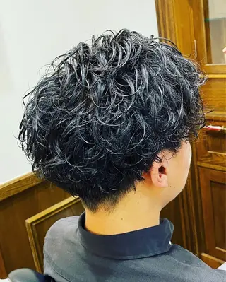 ミディアム パーマ メンズ 大塚 将吾のヘアスタイル