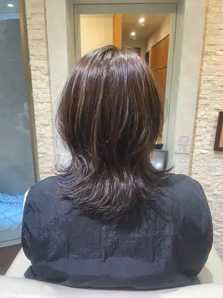 ミディアム 中山 奈津希のヘアスタイル