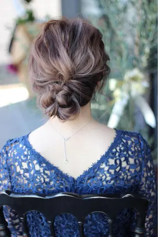 ロング ヘアアレンジ 成松 勇治のヘアスタイル