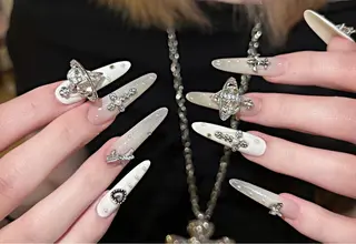 ネイル D-BEAUTY Nailsalonのネイルデザイン