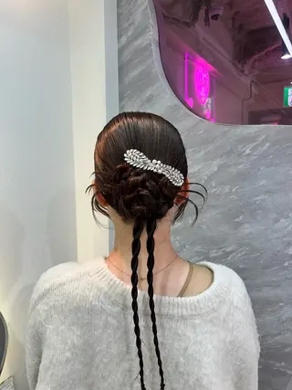 ロング 🩶艶感ハイトーン/ 池袋/mei🩶のヘアスタイル