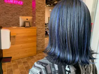 ミディアム 吉田 聡一のヘアスタイル