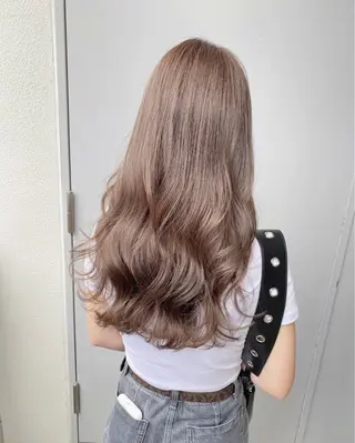 カラー 透明感ベージュ🤎 ナチュラルレイヤーのヘアスタイル