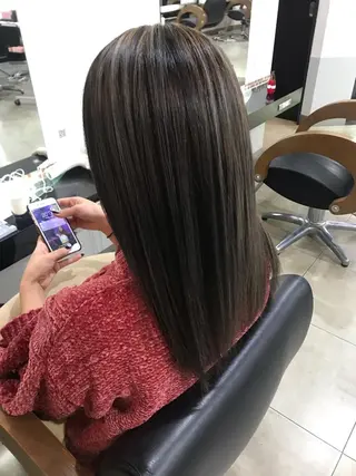 ロング カラー ヘアアレンジ 烏山 達也のヘアスタイル
