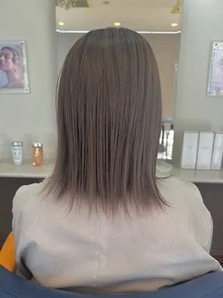 ミディアム カラー attrice 秋山梨紗のマツエク・マツパデザイン