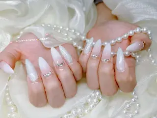 ネイル ラベンダーネイルサロン所属・日暮里🌷3 ゆな（ネイル）のネイルデザイン