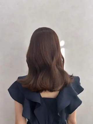 ミディアム カラー 🌷横浜/レイヤー /艶カラー🌷のヘアスタイル