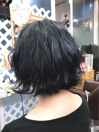 ミディアム カラー 岩谷/ブリーチ 🪽透明感カラーのヘアスタイル