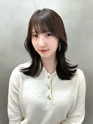 セミロング カラー ミディアムレイヤー 添田晃基のヘアスタイル