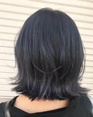 ショート カラー uru" すずきさゆりのヘアスタイル