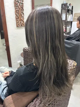 カラー sato harunaのヘアスタイル