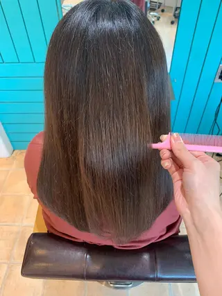 ロング 🫧透明感カラー🫧 美髪矯正🫧チサトのヘアスタイル