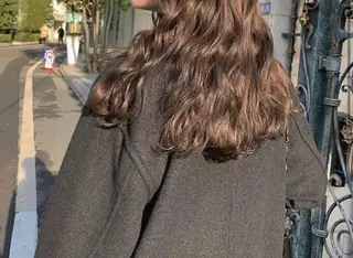 パーマ Lino by hoNuaのヘアスタイル